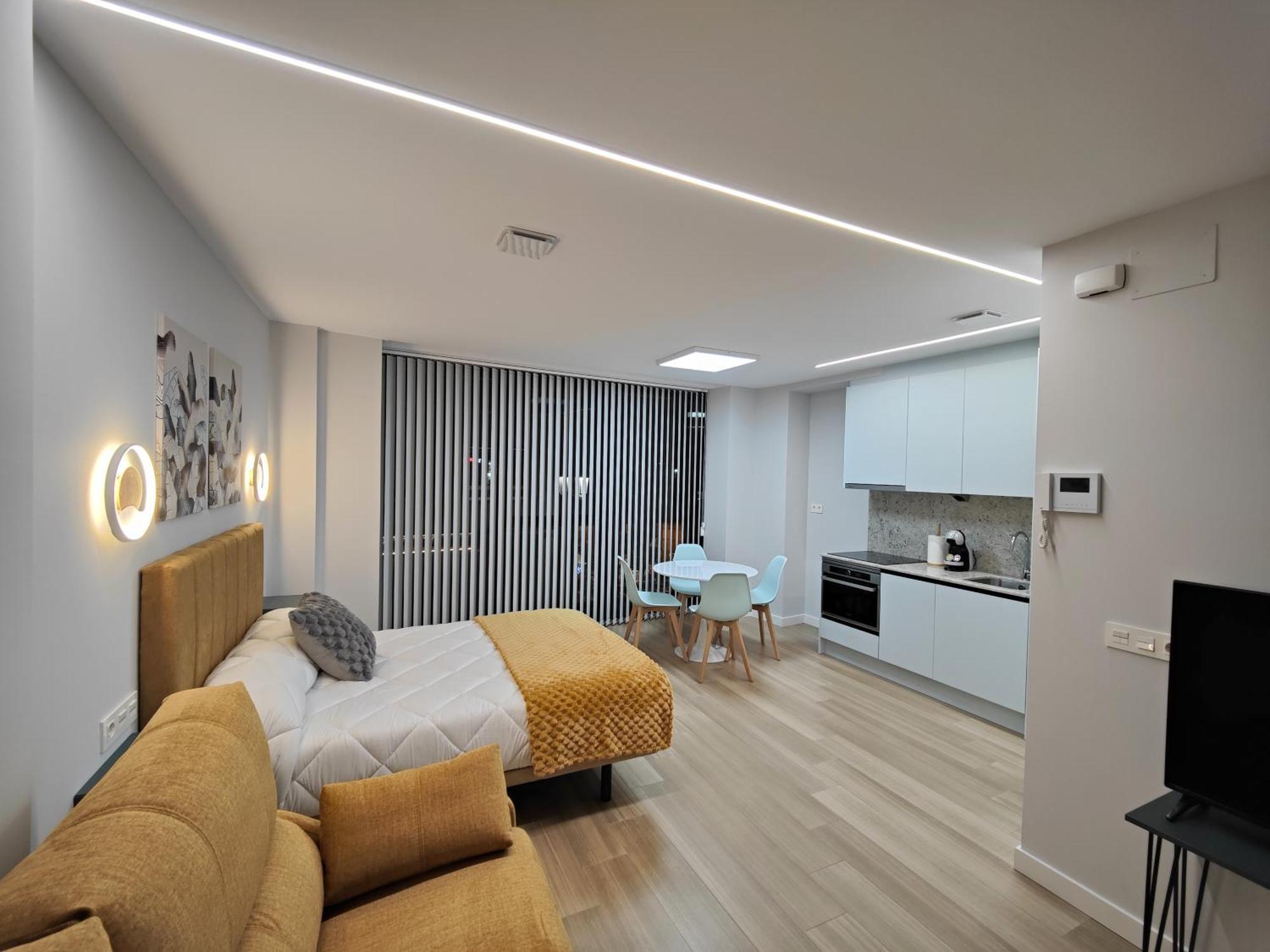 Apartamentos Centro Oviedo Caveda Екстериор снимка