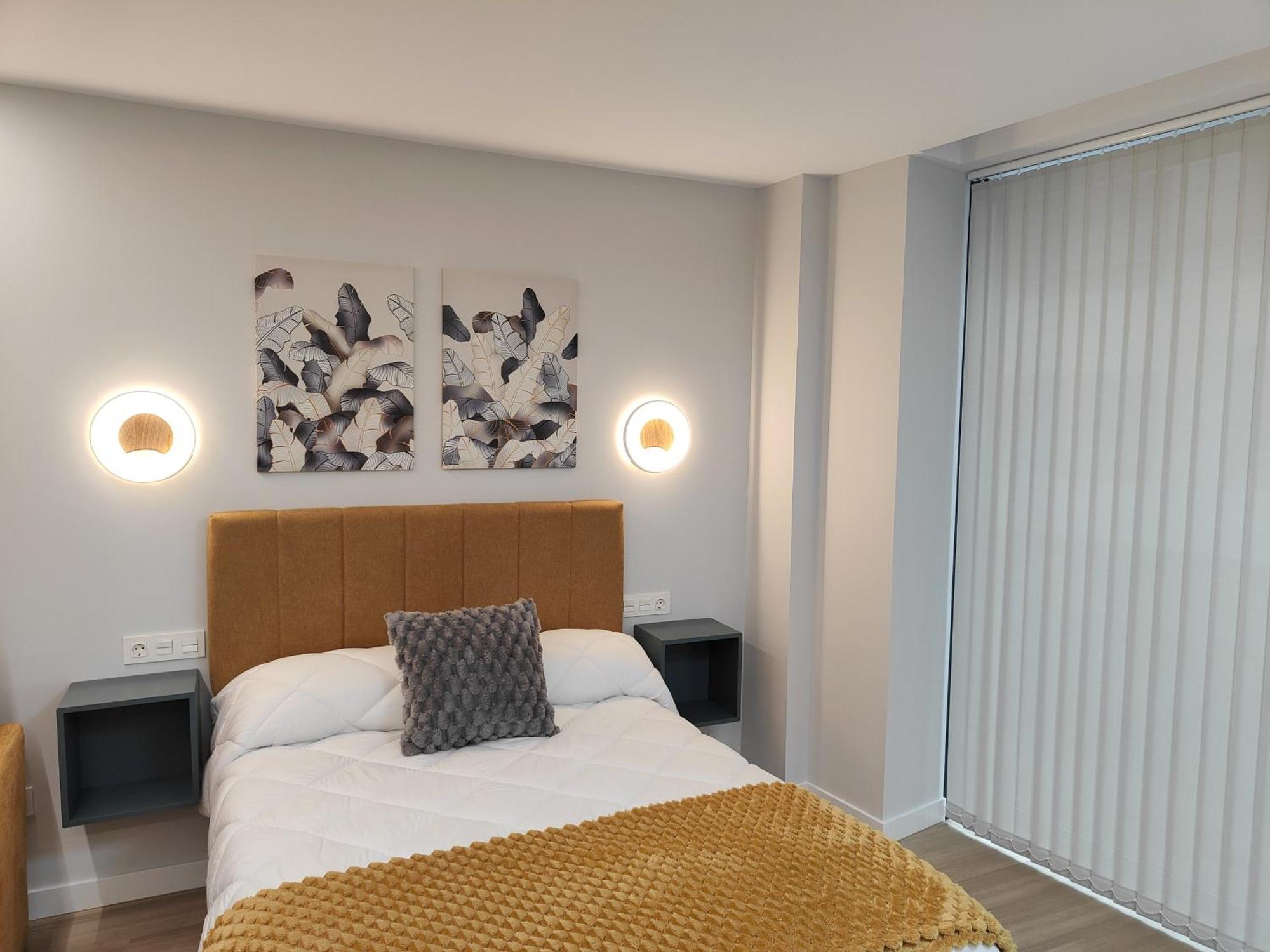 Apartamentos Centro Oviedo Caveda Екстериор снимка